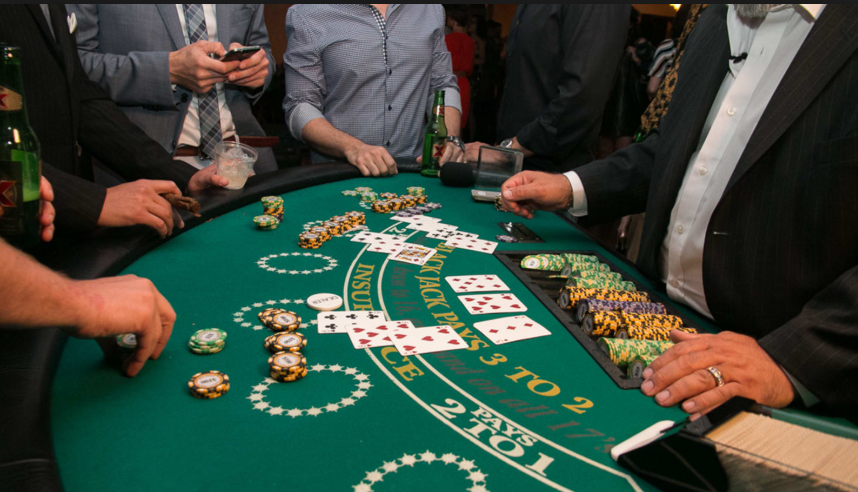Quy tắc để luôn thắng khi chơi Blackjack – 15 phút mỗi ngày