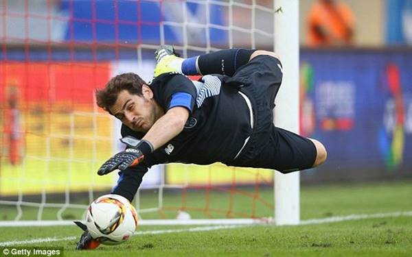 Cách làm thủ môn không sợ bóng, vững vàng trước áp lực