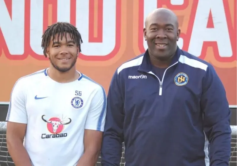 Tiểu sử Reece James